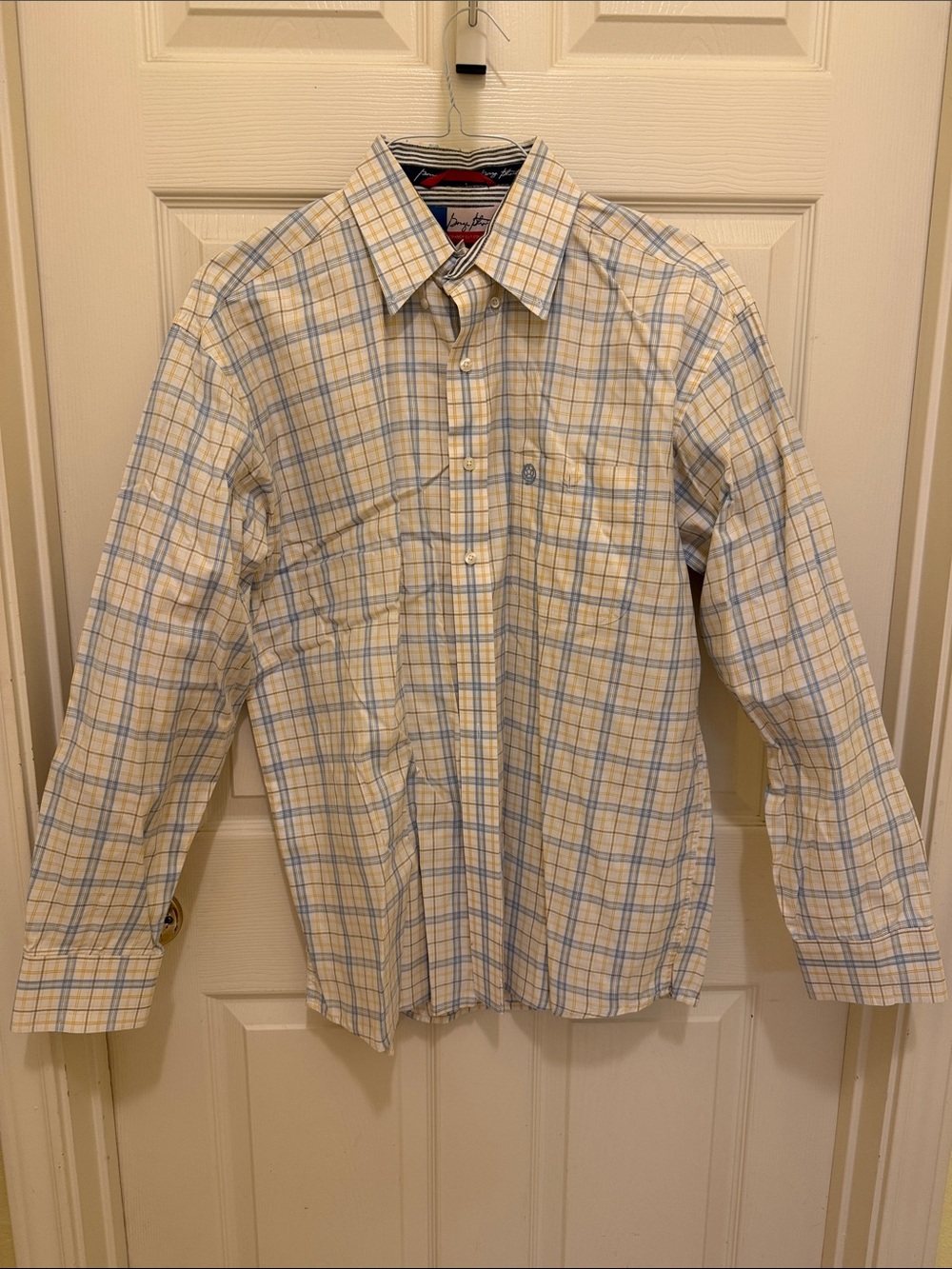 Wrangler Blue and Cream Plaid Long-Sleeve Dress Shirt
